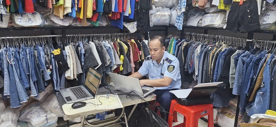 QLTT Vĩnh Long: Xử phạt vi phạm hành chính gần 450 triệu đồng trong tháng 01 QLTT Vĩnh Long: Xử phạt vi phạm hành chính gần 450 triệu đồng trong tháng 01