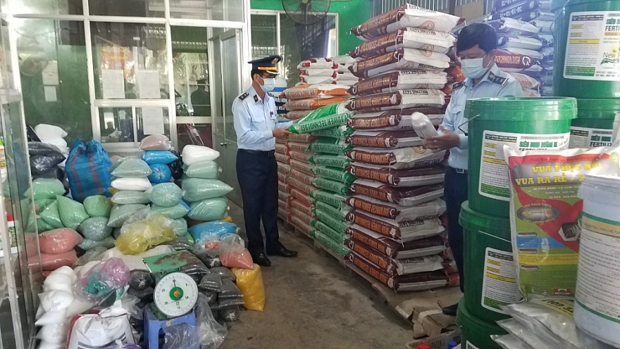 Phạt tiền 40 triệu đồng hành vi kinh doanh phân bón không đảm bảo chất lượng