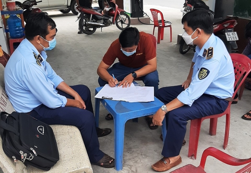 100% đại lý bán lẻ xăng dầu trên địa bàn Vĩnh Long được tuyên truyền, ký cam kết