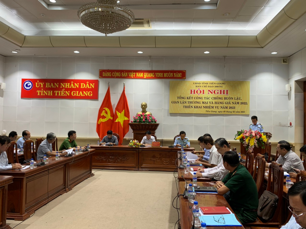 Tiền Giang: Chủ động phòng, chống từ xa các hành vi buôn lậu, gian lận thương mại và hàng giả Tiền Giang: Chủ động phòng, chống từ xa các hành vi buôn lậu, gian lận thương mại và hàng giả