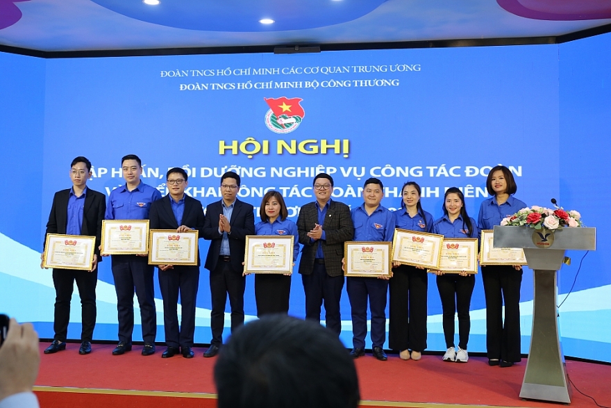 Tập huấn, bồi dưỡng nghiệp vụ và triển khai công tác đoàn thanh niên Bộ Công Thương năm 2023