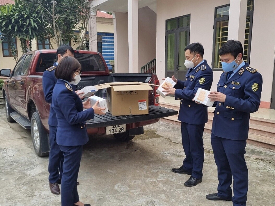 Thái Nguyên: Phát hiện, xử lý 06 vụ vi phạm liên quan đến mặt hàng dược phẩm, vật tư y tế trong vòng 2 ngày