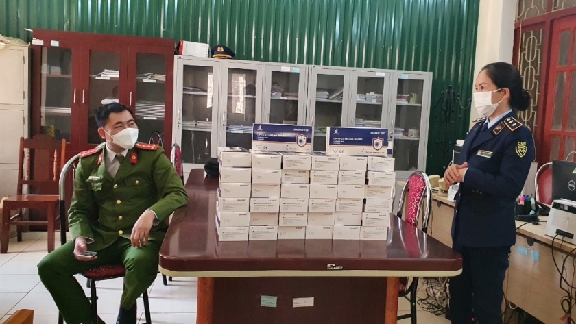 Phát hiện, thu giữ 1.000 bộ Kit test COVID-19 nhập lậu tại Cao Bằng