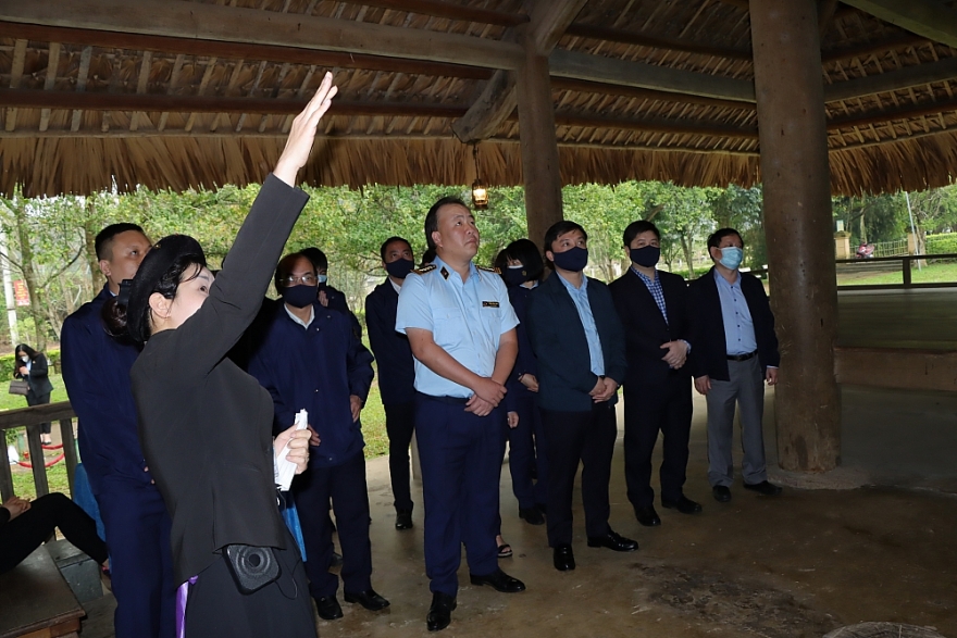 Chính thức phát động Chương trình trồng 65.000 cây xanh trong toàn lực lượng Quản lý thị trường