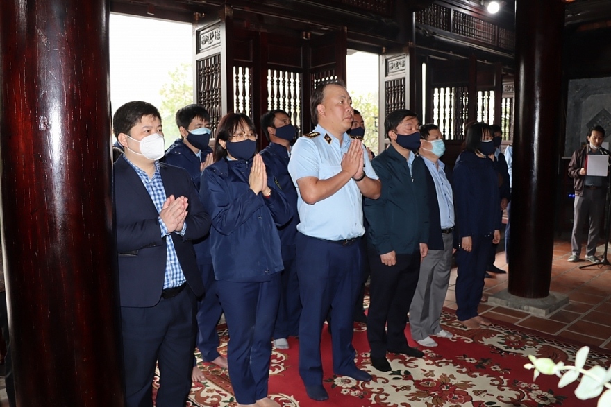 Chính thức phát động Chương trình trồng 65.000 cây xanh trong toàn lực lượng Quản lý thị trường