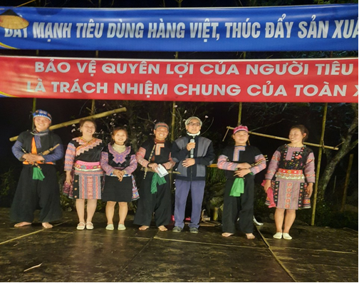 Hòa Bình: Tuyên truyền về bảo vệ quyền lợi người tiêu dùng tại xã Pà Cò huyện Châu Mai