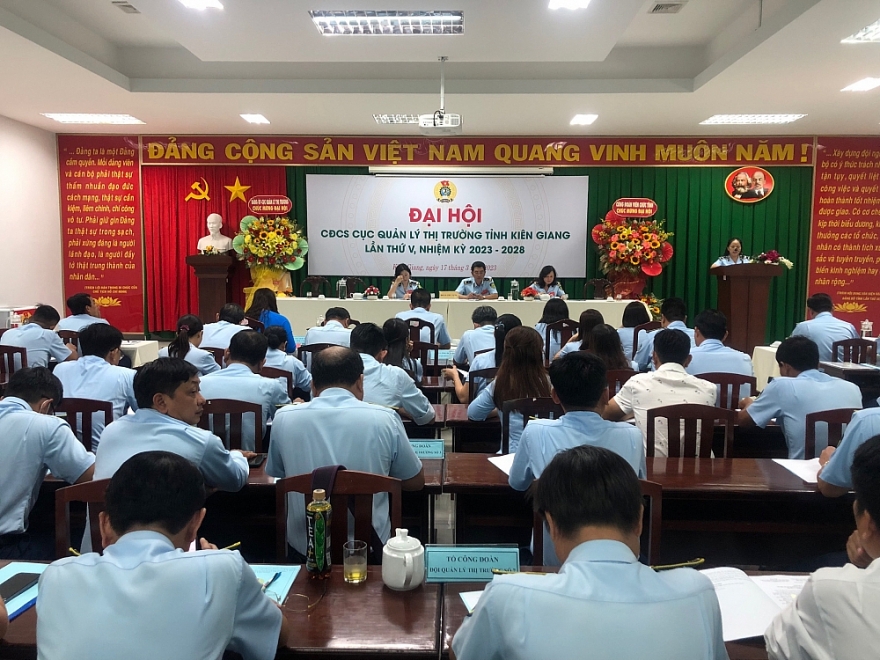 Công đoàn cơ sở Cục QLTT tỉnh Kiên Giang tổ chức thành công Đại hội lần thứ V, nhiệm kỳ 2023-2028 Công đoàn cơ sở Cục QLTT tỉnh Kiên Giang tổ chức thành công Đại hội lần thứ V, nhiệm kỳ 2023-2028