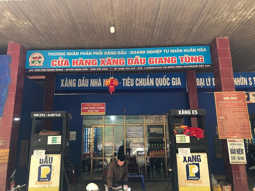 Bắc Kạn: Xử phạt 01 cửa hàng xăng dầu không có Giấy chứng nhận cửa hàng đủ điều kiện bán lẻ Bắc Kạn: Xử phạt 01 cửa hàng xăng dầu không có Giấy chứng nhận cửa hàng đủ điều kiện bán lẻ