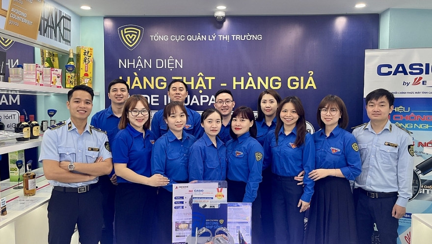 Đoàn Thanh niên Tổng cục QLTT nhận diện hàng vi phạm trên thị trường Đoàn Thanh niên Tổng cục QLTT nhận diện hàng vi phạm trên thị trường