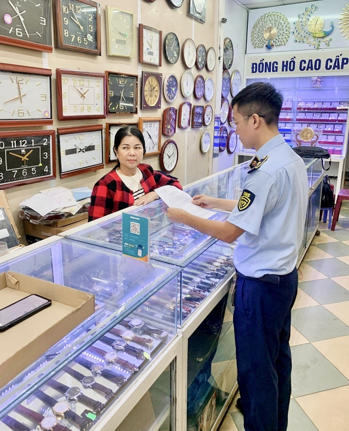 Đà Nẵng: Xử phạt vi phạm hành chính hơn 1,3 tỷ đồng trong tháng 4/2024 Đà Nẵng: Xử phạt vi phạm hành chính hơn 1,3 tỷ đồng trong tháng 4/2024