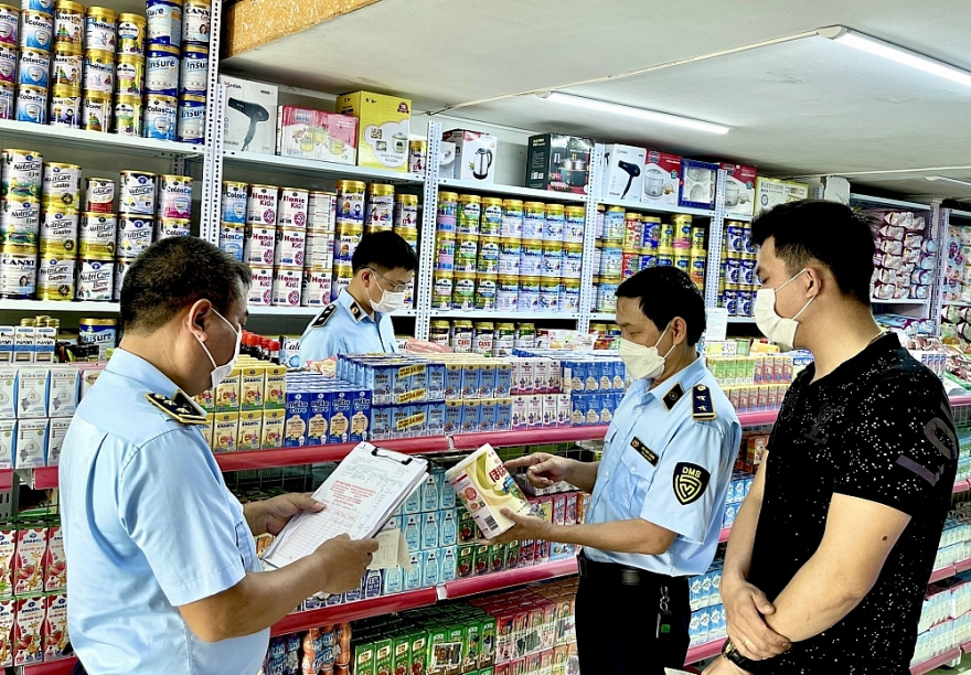 Cục QLTT Nam Định tăng cường tuyên truyền, kiểm tra kiểm soát vệ sinh an toàn thực phẩm trên địa bàn