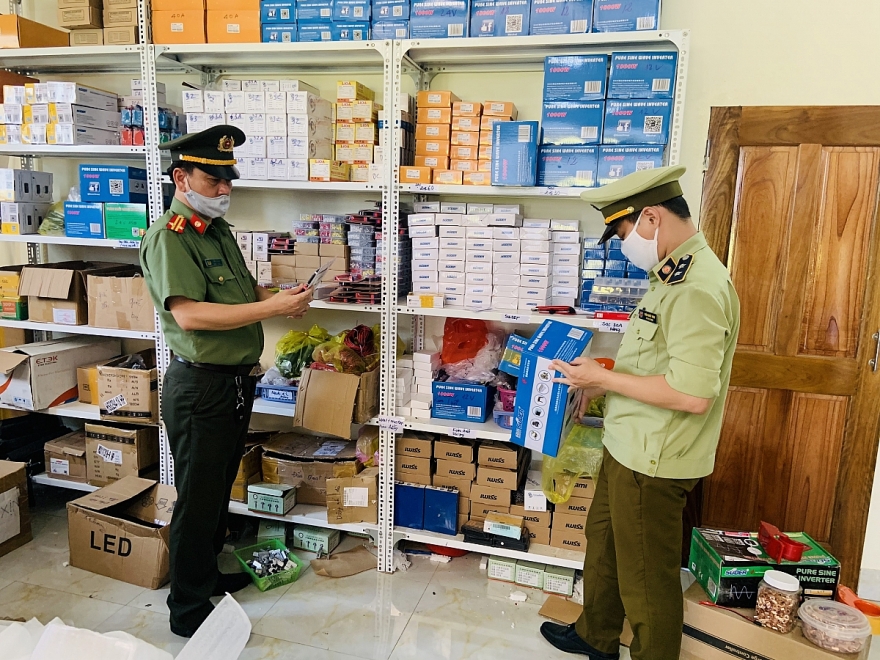 Cục QLTT Nghệ An xử phạt hơn 125 triệu trong hoạt động Thương mại điện tử