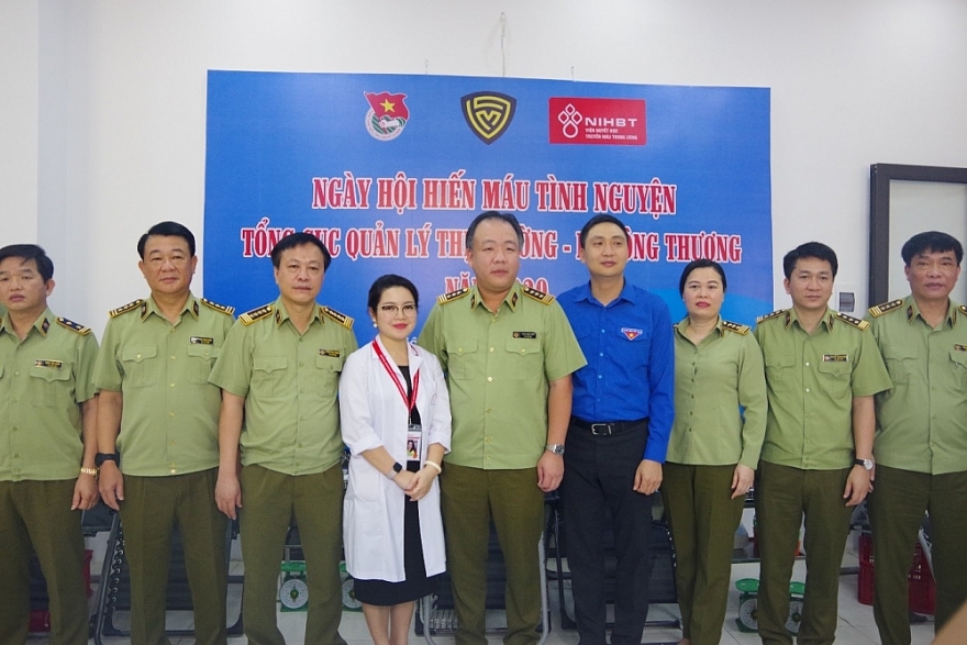 Lực lượng Quản lý thị trường tích cực hưởng ướng Chương trình Hiến máu năm 2024