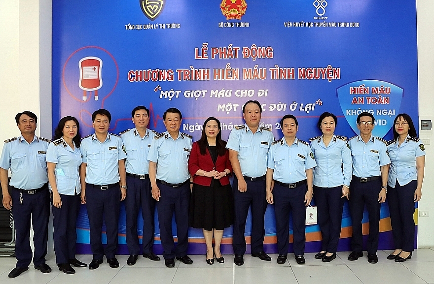 Lực lượng Quản lý thị trường tích cực hưởng ướng Chương trình Hiến máu năm 2024