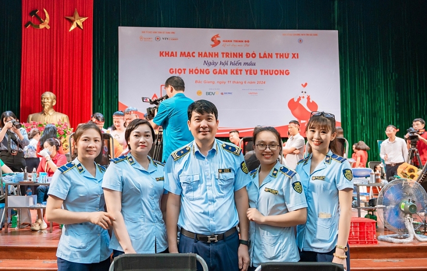 Lực lượng Quản lý thị trường tích cực hưởng ướng Chương trình Hiến máu năm 2024