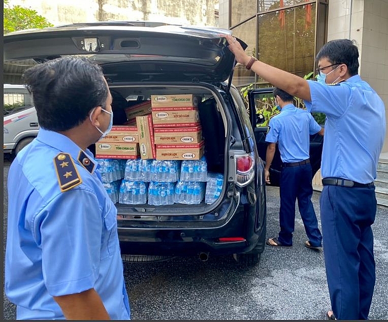 Đoàn Thanh niên Cục QLTT Long An chung tay phòng chống Covid-19