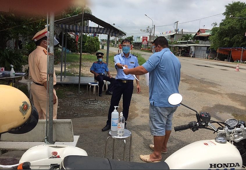 Đoàn Thanh niên Cục QLTT Long An chung tay phòng chống Covid-19