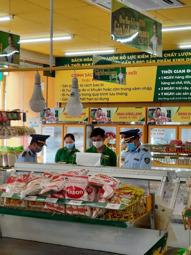 Tiếp tục xử lý một cửa hàng Bách Hóa Xanh tại Đắk Lắk bán hàng cao hơn giá niêm yết