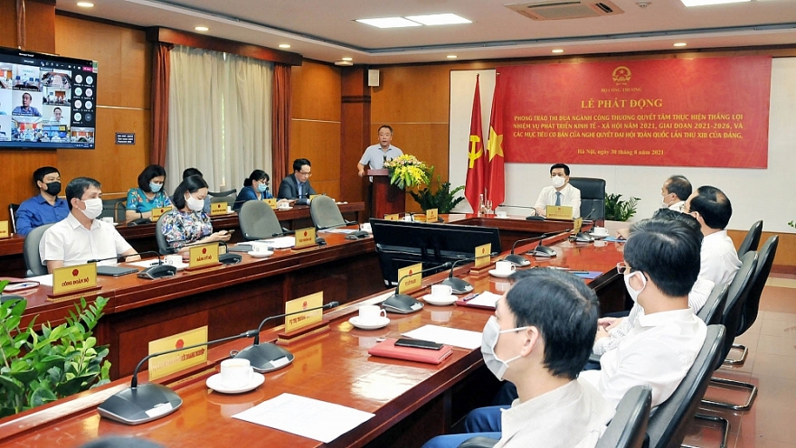 Quản lý thị trường quyết tâm thực hiện thắng lợi toàn diện các nhiệm vụ chính trị được giao Quản lý thị trường quyết tâm thực hiện thắng lợi toàn diện các nhiệm vụ chính trị được giao