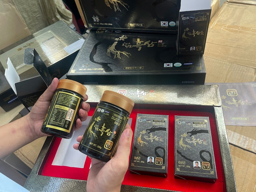 Phú Yên: Tạm giữ hơn 05 tấn Hắc sâm GINSENG và phụ tùng điện, nước, xe máy không có hóa đơn hợp pháp kèm theo Phú Yên: Tạm giữ hơn 05 tấn Hắc sâm GINSENG và phụ tùng điện, nước, xe máy không có hóa đơn hợp pháp kèm theo