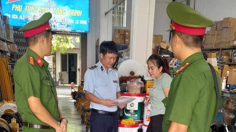 Lực lượng QLTT tỉnh Bắc Giang thu nộp ngân sách nhà nước trên 6,7 tỷ đồng trong 10 tháng năm 2024