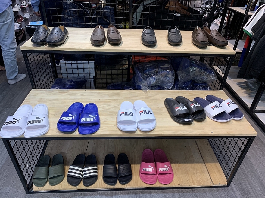 8 Đội đồng loạt ra quân, lực lượng QLTT Hải Phòng thu giữ hàng nghìn sản phẩm có dấu hiệu vi phạm tại 15 điểm kinh doanh