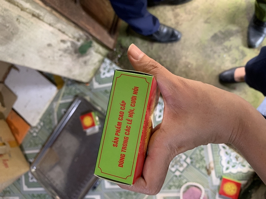 Khởi tố vụ sản xuất bánh cốm giả Nguyên Ninh (Hàng Than, Hà Nội)