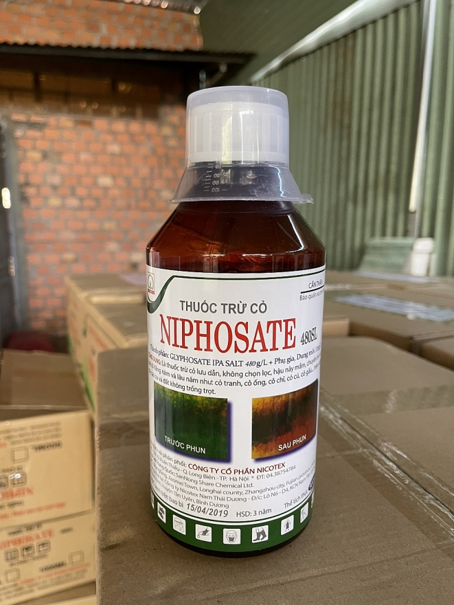 Gia Lai: Phát hiện cá nhân tàng trữ trên 1.600 lít thuốc bảo vệ thực vật chứa hoạt chất cấm