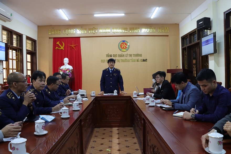 Nhiều dấu hiệu xâm phạm SHTT được Honda Việt Nam chia sẻ với lực lượng QLTT Hà Giang