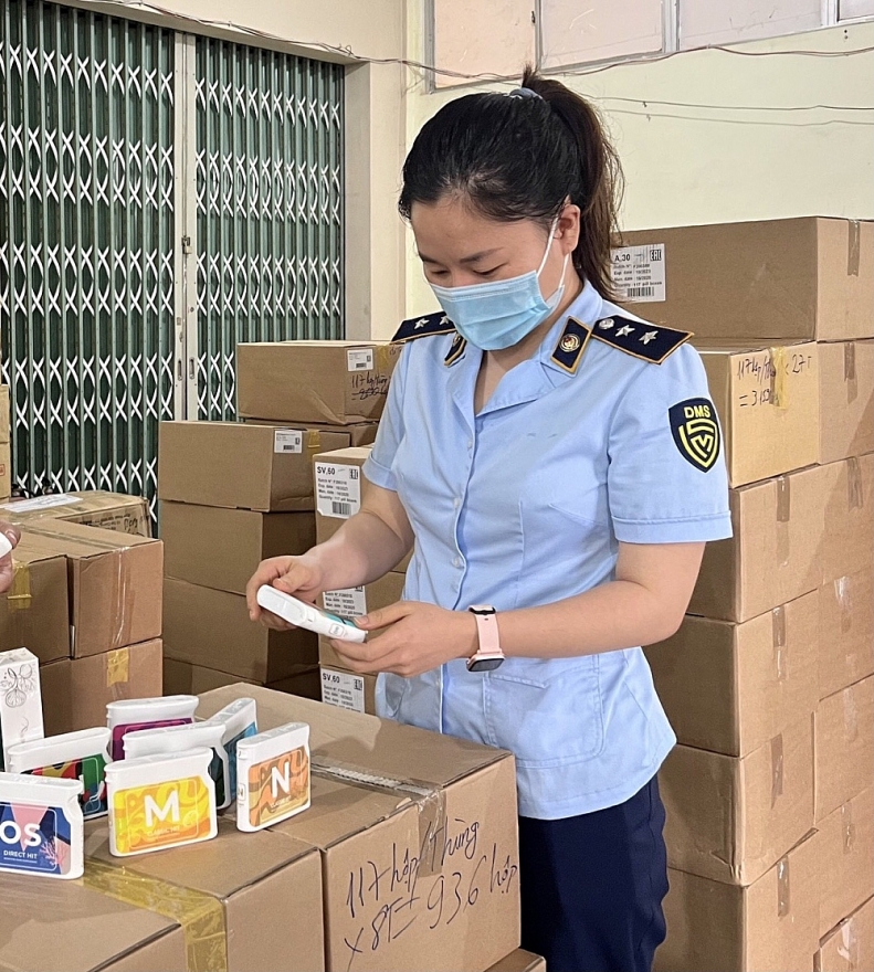 Phú Yên: Tạm giữ 11.500 hộp thực phẩm chức năng không có hóa đơn chứng từ