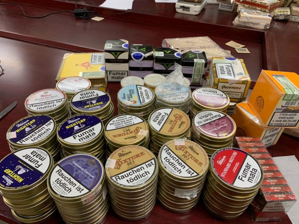 Hà Nội: Triệt phá 3 kho xì gà nhập lậu trị giá hàng tỷ đồng