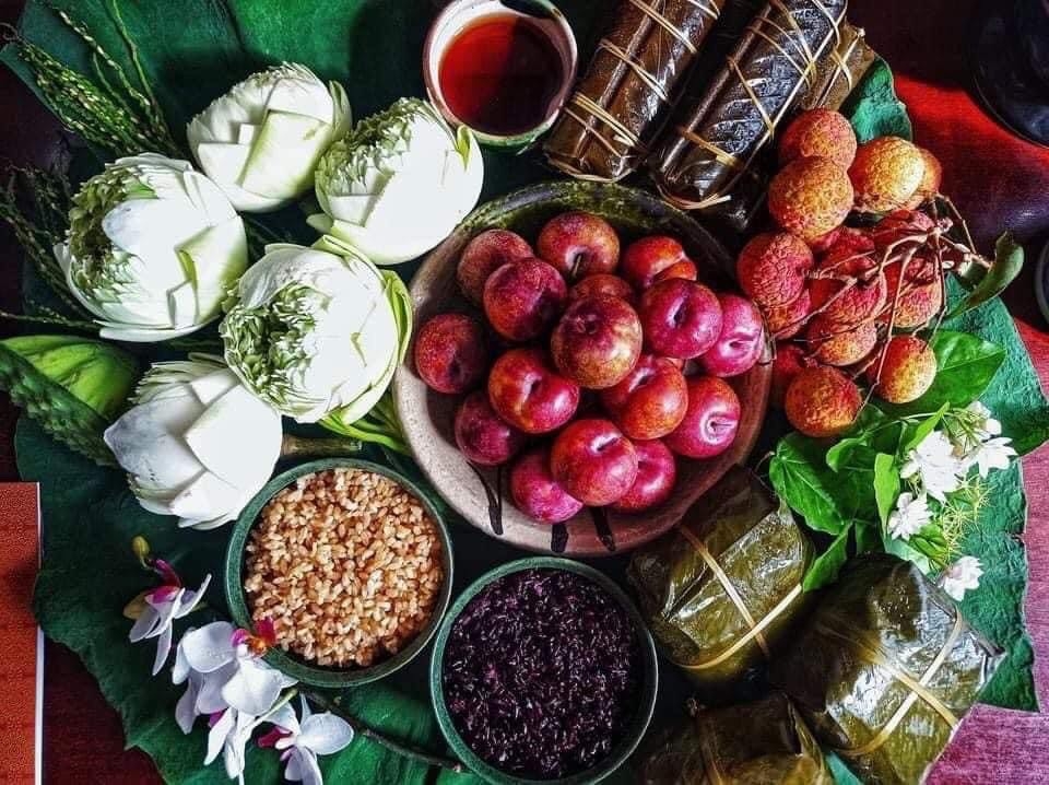 Hút mắt những mâm cúng trong dịp Tết Đoan ngọ Hút mắt những mâm cúng trong dịp Tết Đoan ngọ