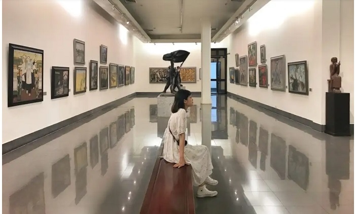 4 điểm check-in nghệ thuật được giới trẻ Hà Nội yêu thích