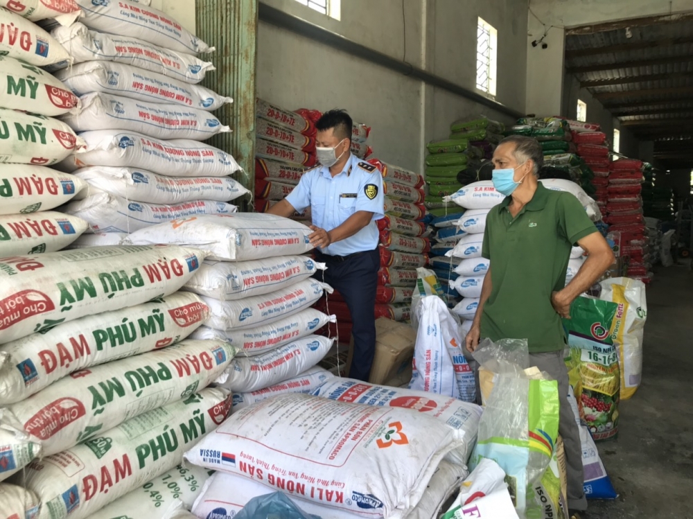 Gia Lai: Xử phạt hộ kinh doanh bán phân bón NPK không đạt tiêu chuẩn