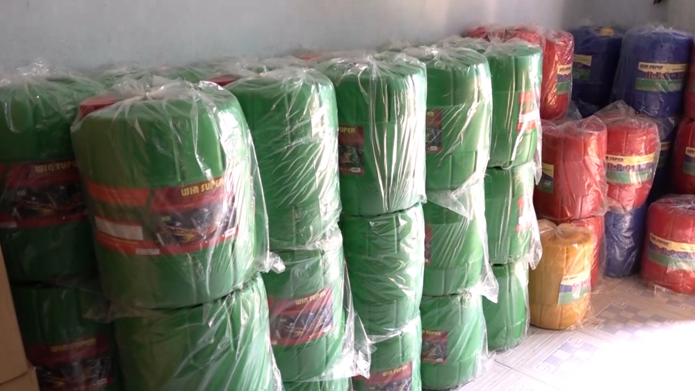 An Giang: Phát hiện 23.000 lít dầu nhớt có dấu hiệu giả các thương hiệu nổi tiếng