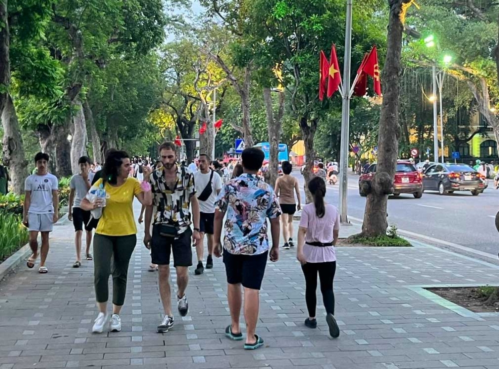 Hà Nội đón 13,9 triệu khách du lịch trong 9 tháng đầu năm Hà Nội đón 13,9 triệu khách du lịch trong 9 tháng đầu năm