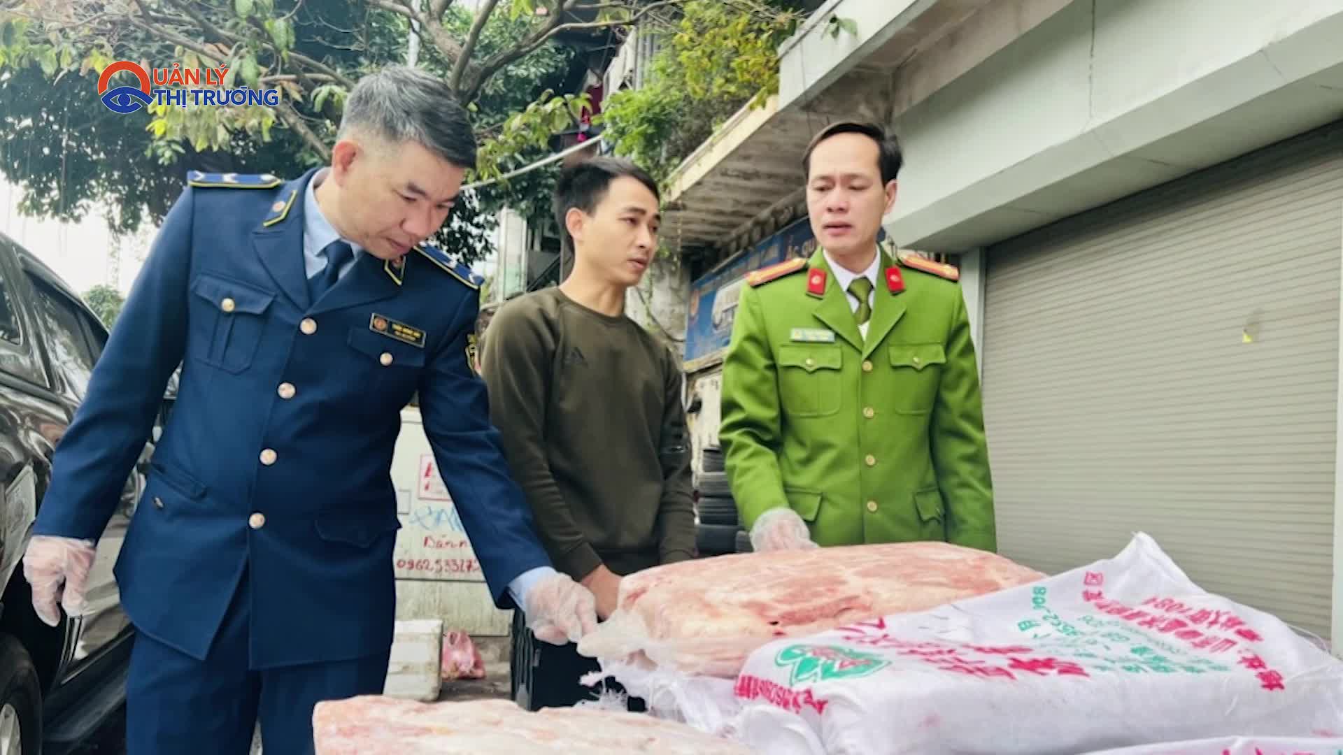 Hà Nội: Thu giữ khoảng 1 tấn nầm lợn bẩn trên địa bàn quận Hoàn Kiếm