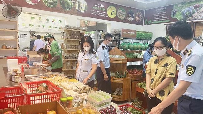 Tăng cường kiểm soát mặt hàng hoa quả không rõ xuất xứ