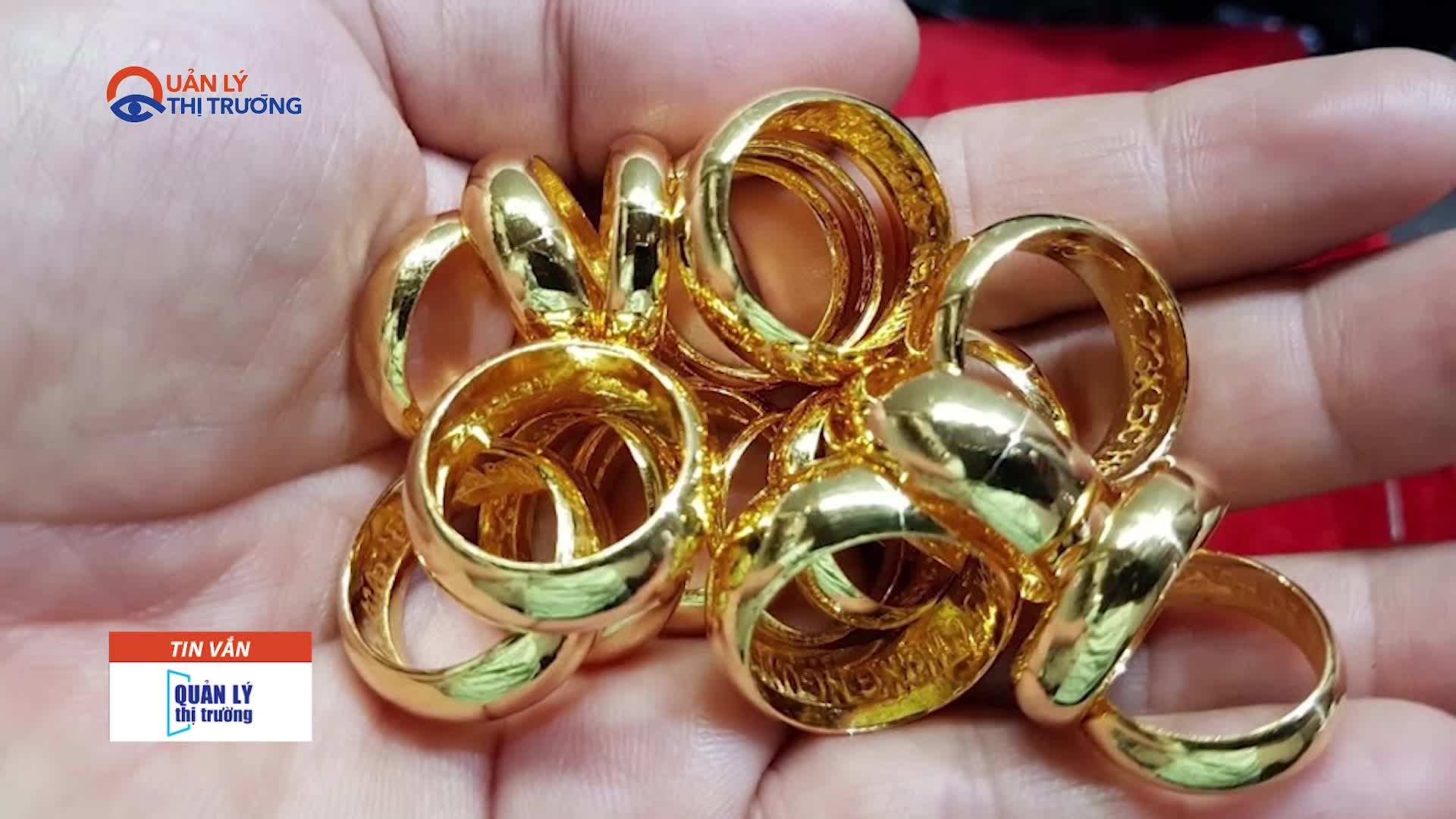 Vàng miếng tiến sát 81 triệu đồng/lượng, vàng nhẫn lập đỉnh mới