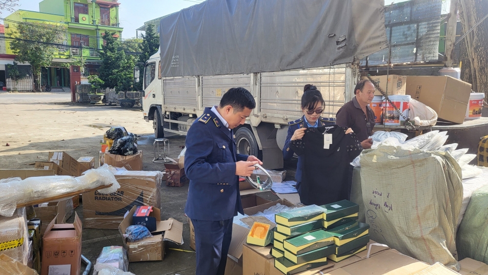 QLTT Quảng Bình thu nộp ngân sách gần 1,7 tỷ đồng trong cao điểm Tết