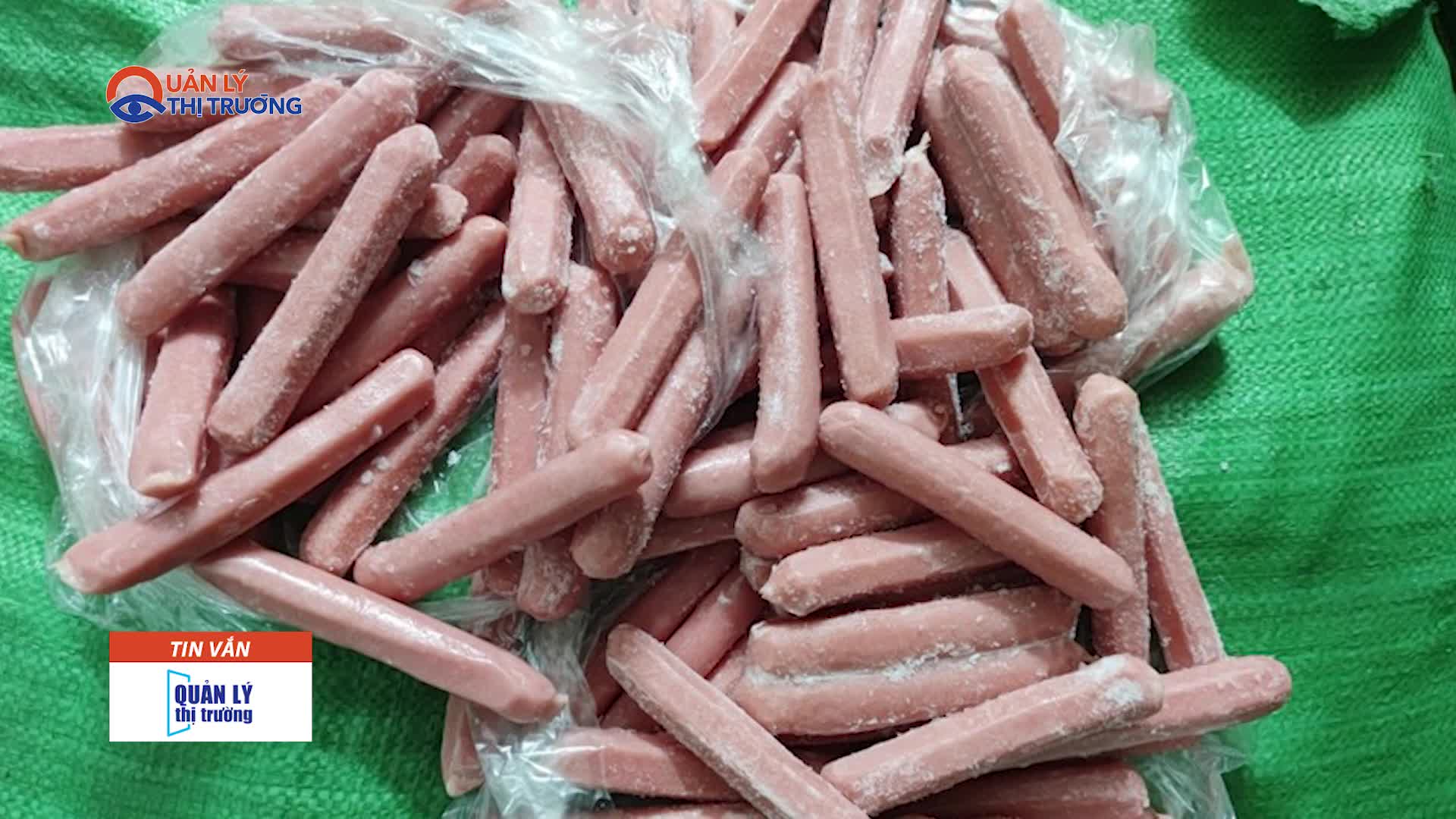 Lào Cai thu giữ số lượng lớn thực phẩm không rõ nguồn gốc