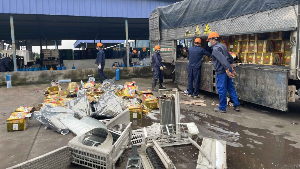 Thái Nguyên: Giám sát, tiêu hủy tang vật vi phạm trị giá gần 940 triệu đồng