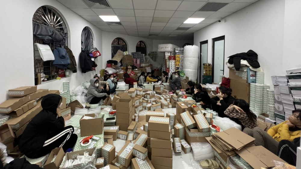 Hà Nội: Chuyển Công an điều tra vụ kho hàng lậu trị giá trên 20 tỷ đồng