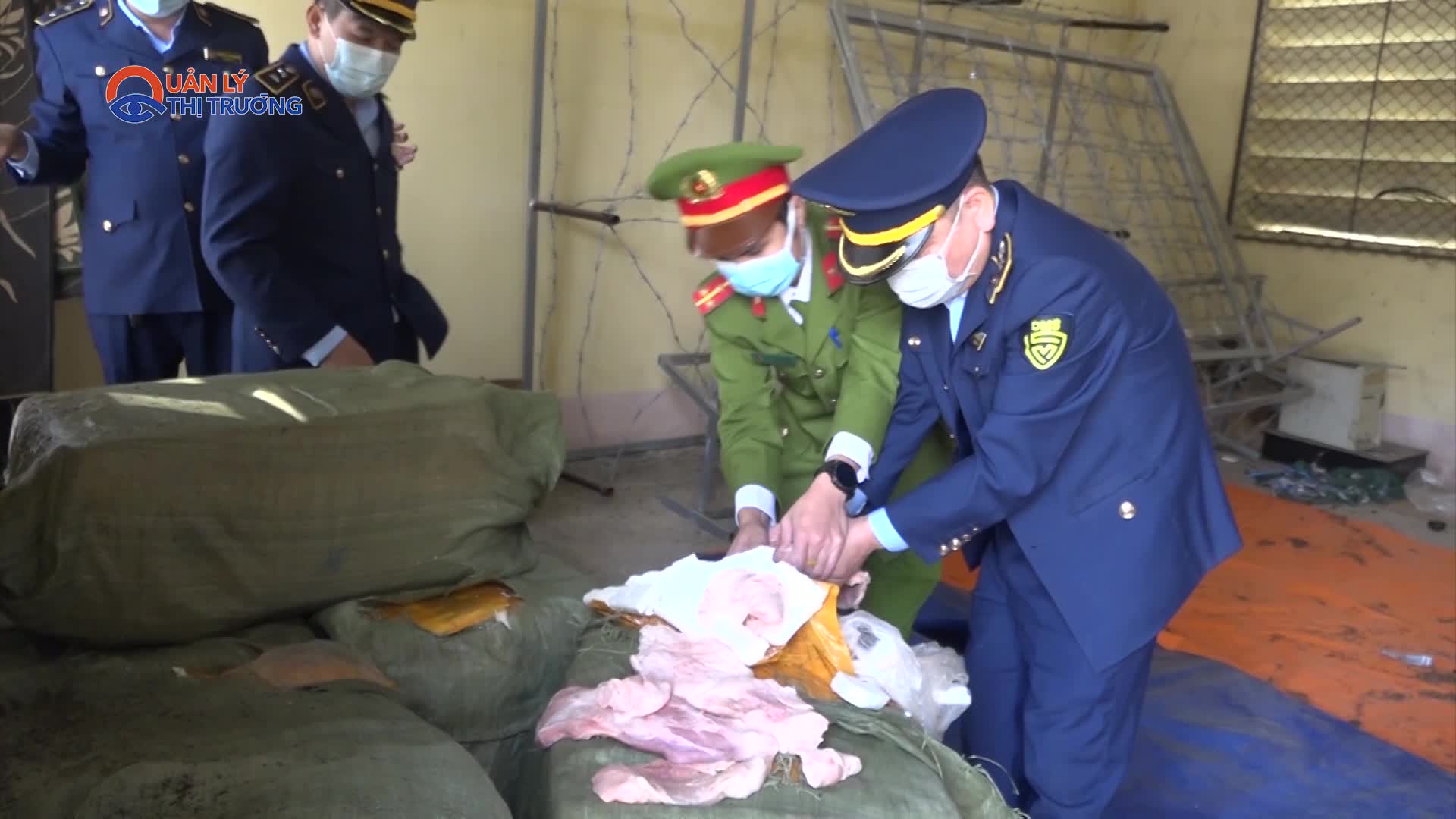 Bộ Công Thương tăng cường bảo đảm an ninh, an toàn thực phẩm trong tình hình mới