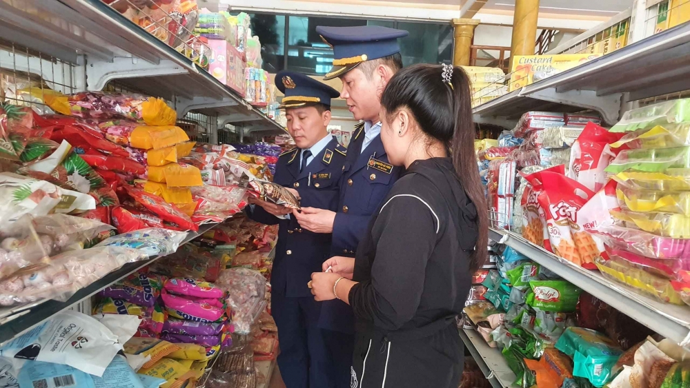 Thu gần 18,8 tỷ đồng trong đợt cao điểm chống buôn lậu, gian lận thương mại và hàng giả