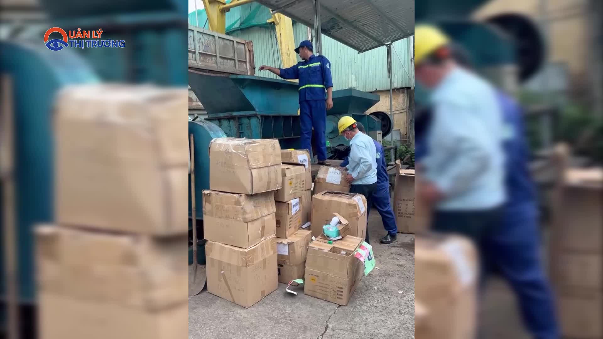 TP. Hồ Chí Minh: Tiêu hủy gần 2.700 sản phẩm không rõ nguồn gốc xuất xứ