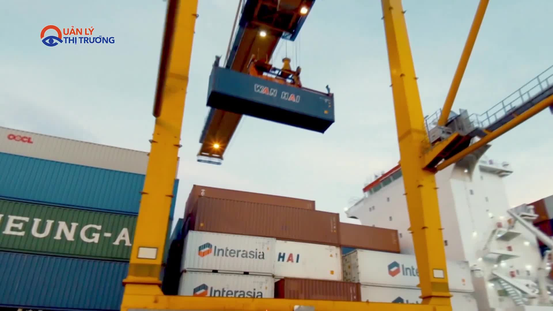 Rào cản từ logistics khiến xuất khẩu gặp khó