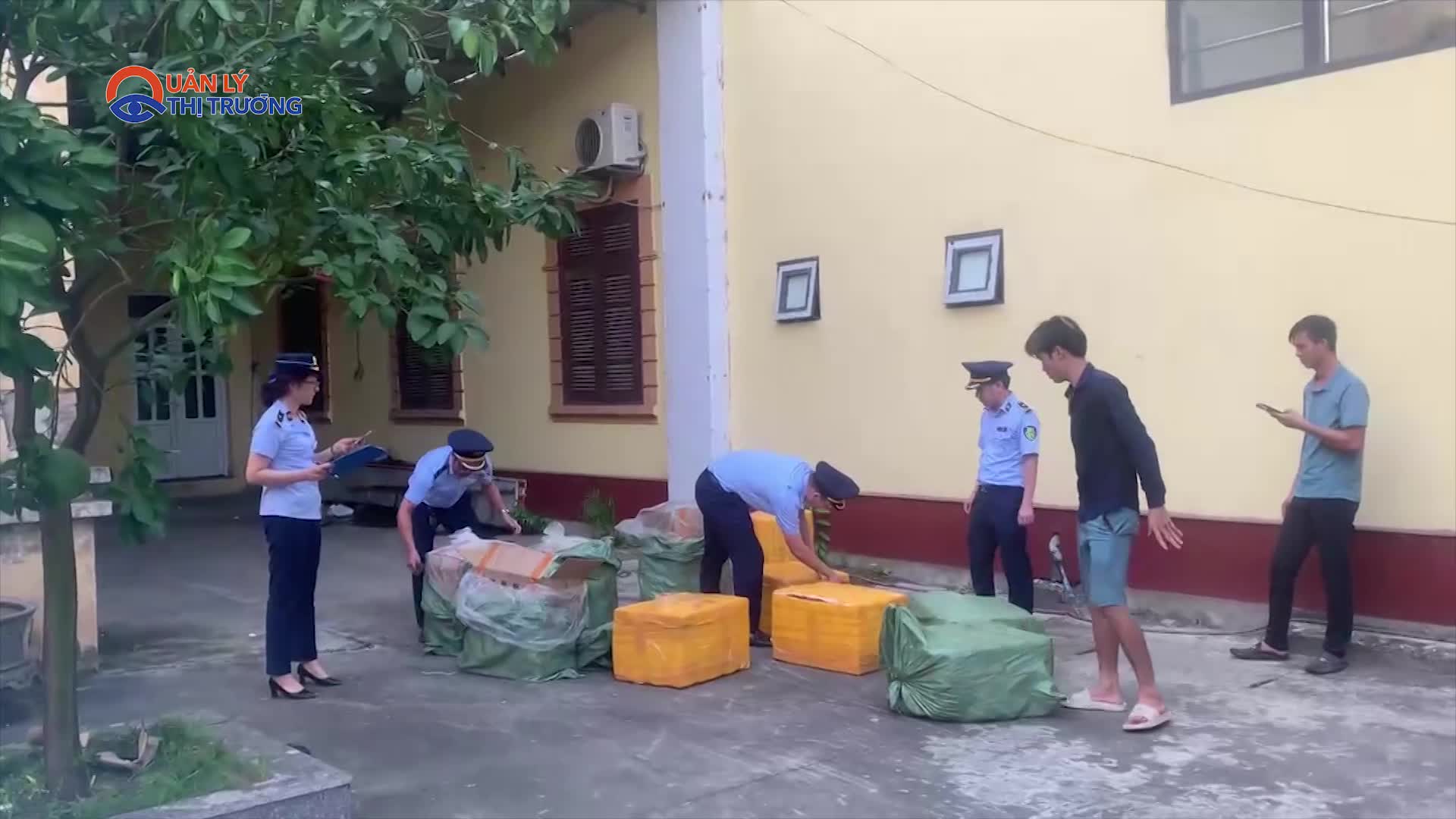 Bắc Ninh: Tạm giữ gần 03 tấn thịt vịt và trứng gà non đông lạnh