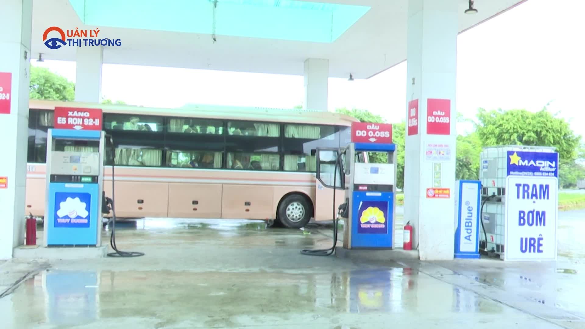 Giá xăng giữ nguyên, giá dầu tăng, giảm tùy loại