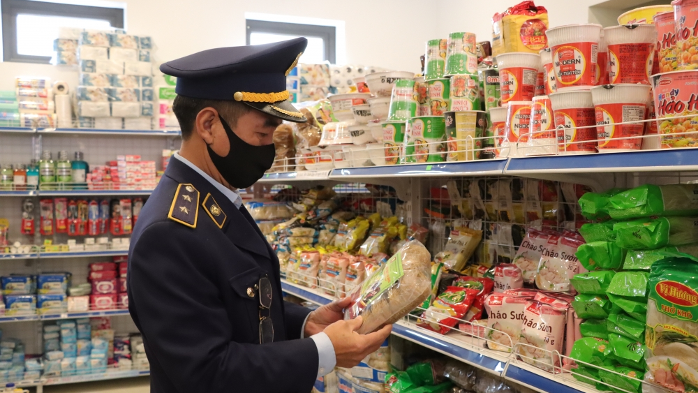 QLTT Hà Giang xử lý 315 vụ vi phạm, thu nộp ngân sách trên 1,1 tỷ đồng trong 6 tháng đầu năm